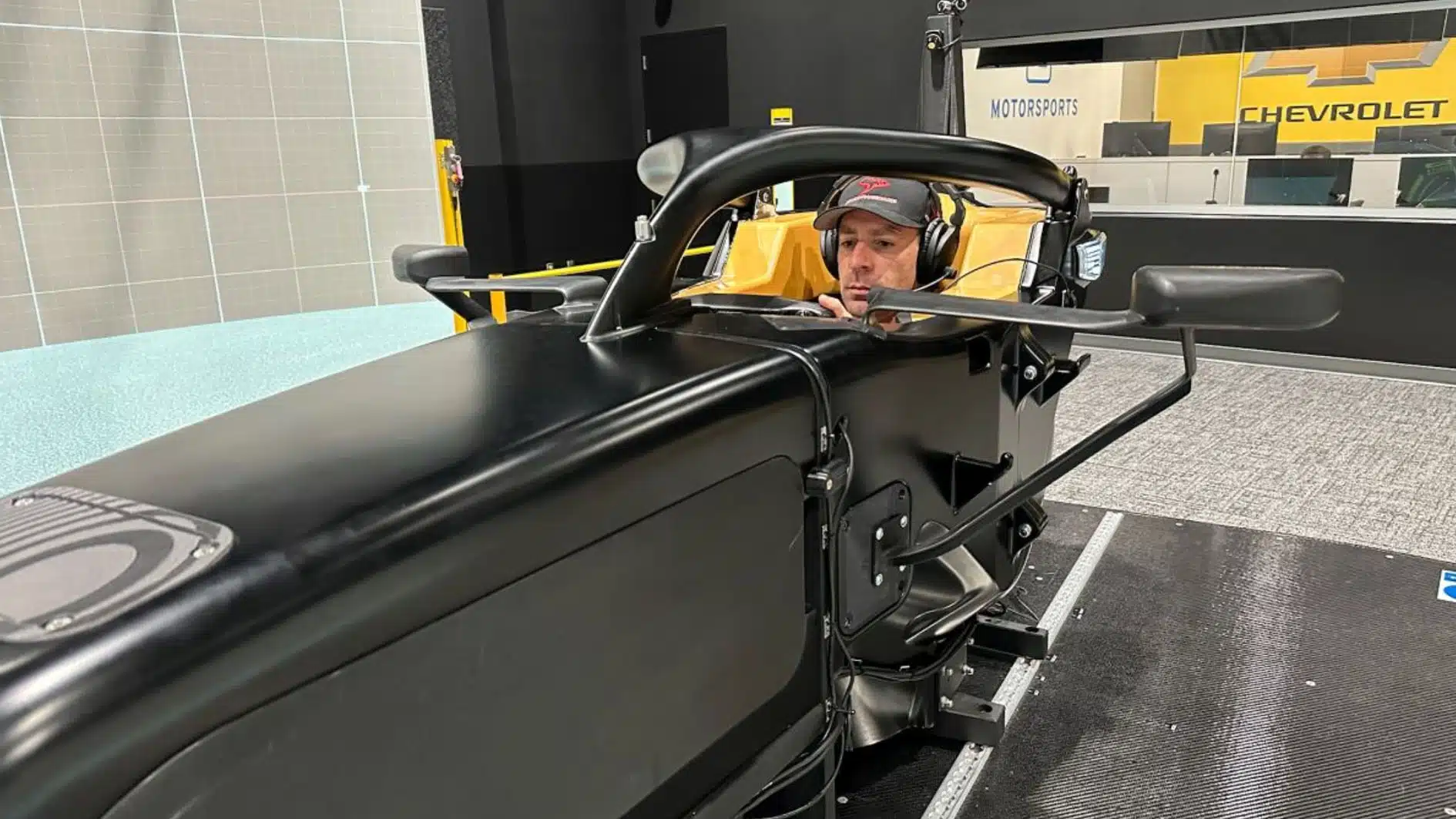 Simon Pagenaud Cadillac 2025 sim photo 2